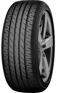 Foto pneumatico: YOKOHAMA, BLUEARTH E51B 225/60 R1818 100H Estive