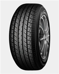 Foto pneumatico: YOKOHAMA, E70D 215/45 R1717 87W Estive