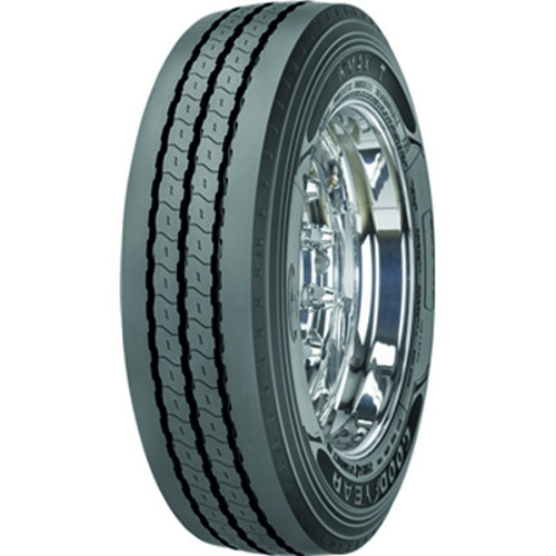 Foto pneumatico: GOODYEAR, KMAX T 215/75 R17.517.5 136J Estive