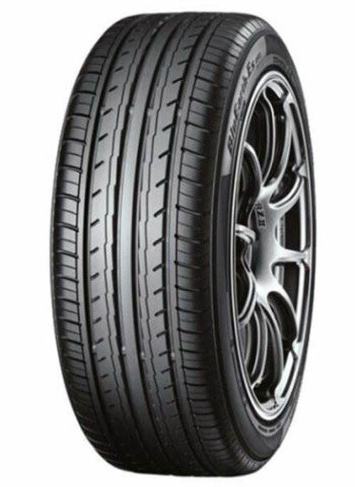Foto pneumatico: YOKOHAMA, BLUEARTH ES32 XL 225/40 R1818 92W Estive
